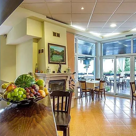 Family Saint Konstantin 3* Kŭrdzhali